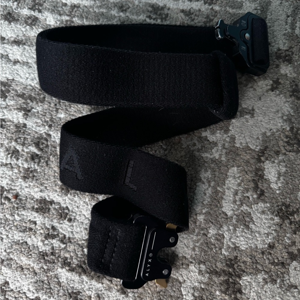1017 ALYX 9SM Belt - Picture 8 of 10